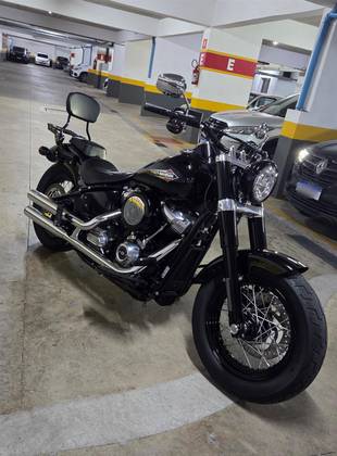 HARLEY-DAVIDSON SOFTAIL SLIM HARLEY-DAVIDSON SOFTAIL SLIM